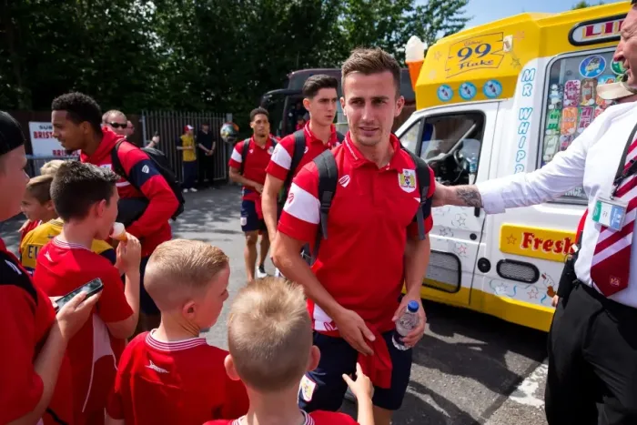 Framed Print : Joe Bryan's Arrival: Bristol Manor Farm vs. Bristol City (09.07.2017)