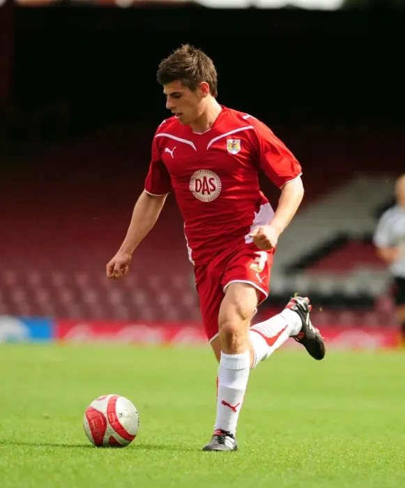 Framed Print : Joe Edwards in Action: Bristol City vs Bournemouth Reserves Framed Print : Joe Edwards in Action: Bristol City vs Bournemouth Reserves