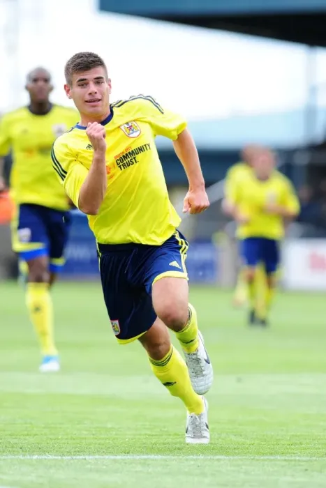 Framed Print : Joe Edwards in Action: Torquay vs. Bristol City