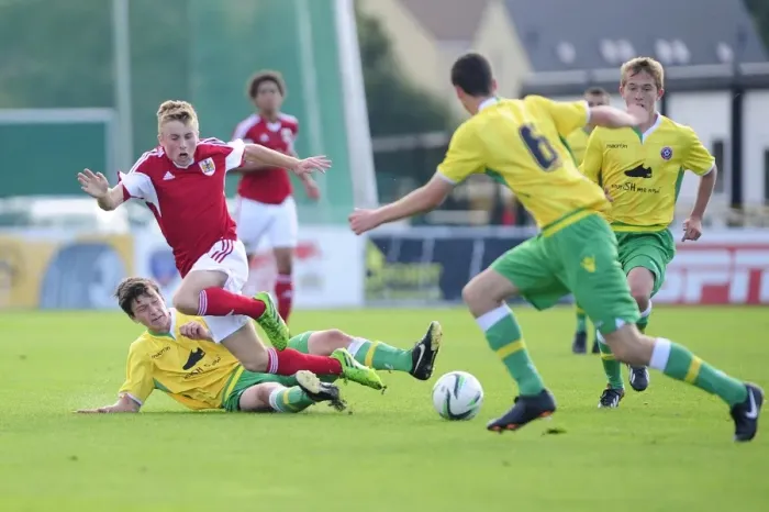 Framed Print : Joe Morrell in Action: Bristol City U18s vs Sheffield United Framed Print : Joe Morrell in Action: Bristol City U18s vs Sheffield United
