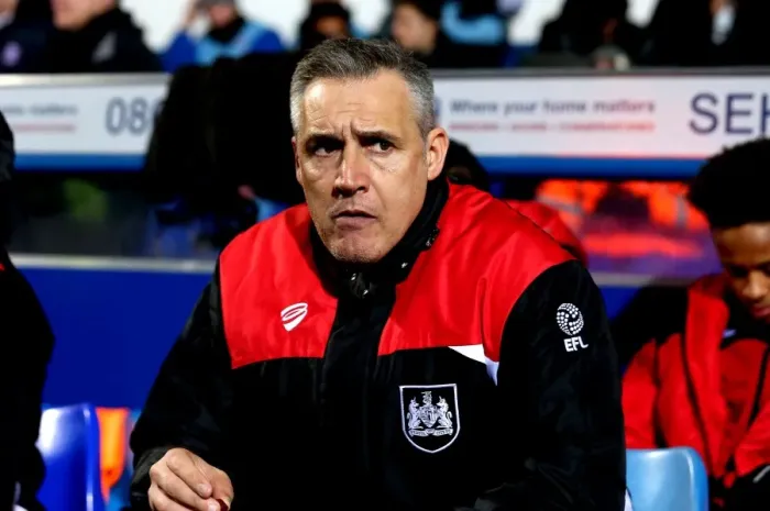 Framed Print : John Pemberton Leads Bristol City at Ipswich Town, Sky Bet Championship (December 2016)