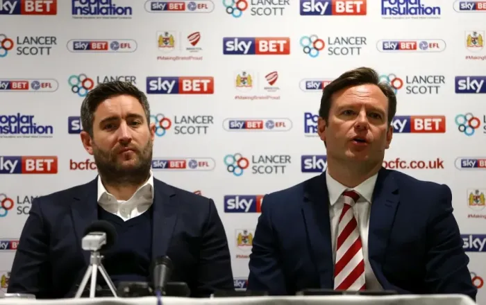 Framed Print : Johnson and Ashton: Post-Match Press Conference - Bristol City vs Birmingham City (May 7, 2017) Framed Print : Johnson and Ashton: Post-Match Press Conference - Bristol City vs Birmingham City (May 7, 2017)