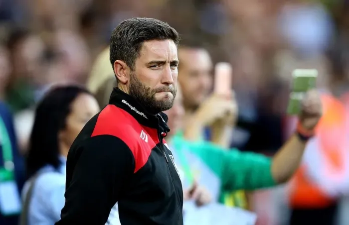 Framed Print : Johnson at the Helm: Bristol City's Boss Leads the Charge Against Norwich City