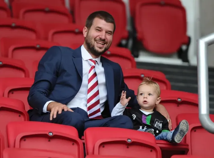 Framed Print : Jon Lansdown and Child at Bristol City vs Burnley Match, 2015