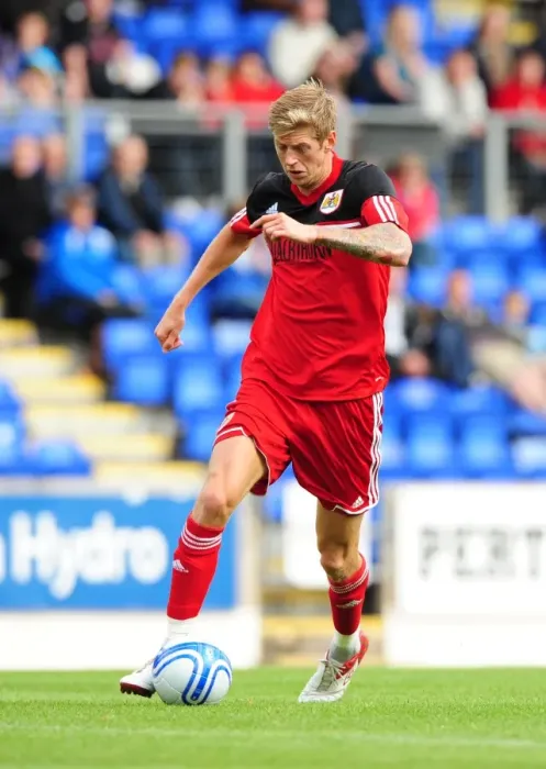 Framed Print : Jon Stead in Action: Bristol City vs St Johnstone, McDiarmid Park, 2012 Framed Print : Jon Stead in Action: Bristol City vs St Johnstone, McDiarmid Park, 2012