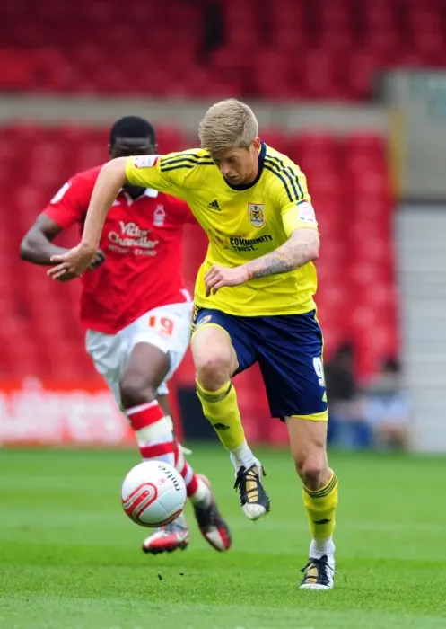 Framed Print : Jon Stead in Action: Nottingham Forest vs. Bristol City at The City Ground (07-04-2012) Framed Print : Jon Stead in Action: Nottingham Forest vs. Bristol City at The City Ground (07-04-2012)