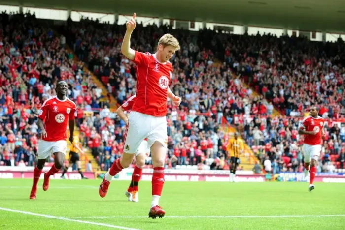 Framed Print : Jon Stead Scores Opening Goal: Championship Showdown - Bristol City vs. Hull City (May 7, 2011) Framed Print : Jon Stead Scores Opening Goal: Championship Showdown - Bristol City vs. Hull City (May 7, 2011)