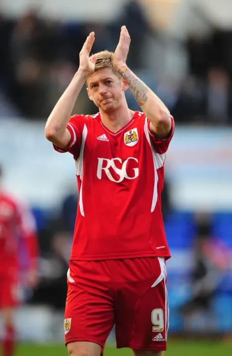 Framed Print : Jon Stead Thanks Fans: Ipswich Town vs. Bristol City, March 3, 2012 Framed Print : Jon Stead Thanks Fans: Ipswich Town vs. Bristol City, March 3, 2012