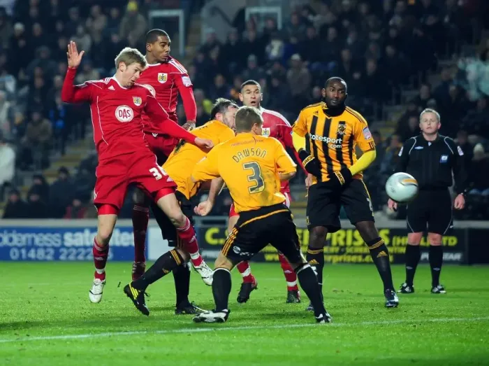 Framed Print : Jon Stead's Close Call: Hull City vs. Bristol City Championship Clash (18 / 12 / 2010)