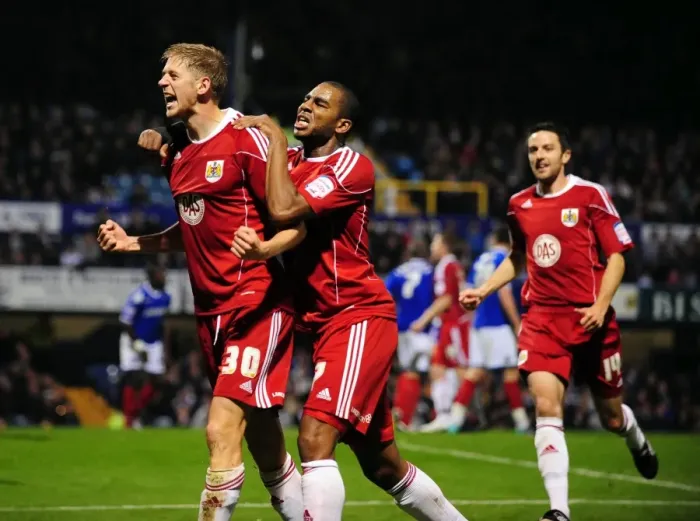 Framed Print : Jon Stead's Euphoric Goal Celebration: Portsmouth vs. Bristol City (Championship 2010) Framed Print : Jon Stead's Euphoric Goal Celebration: Portsmouth vs. Bristol City (Championship 2010)