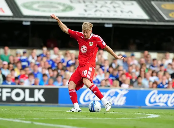 Framed Print : Jon Stead's Shot: Ipswich vs. Bristol City Championship Clash, August 2010 Framed Print : Jon Stead's Shot: Ipswich vs. Bristol City Championship Clash, August 2010