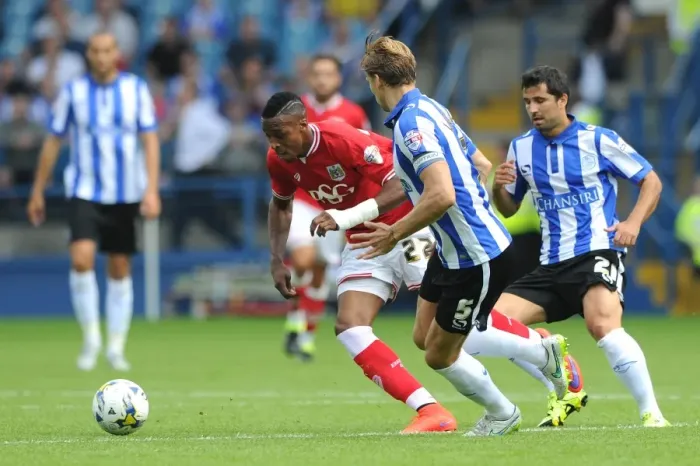 Framed Print : Jonathan Kodjia Strikes for Bristol City against Sheffield Wednesday, Sky Bet Championship 2015 Framed Print : Jonathan Kodjia Strikes for Bristol City against Sheffield Wednesday, Sky Bet Championship 2015