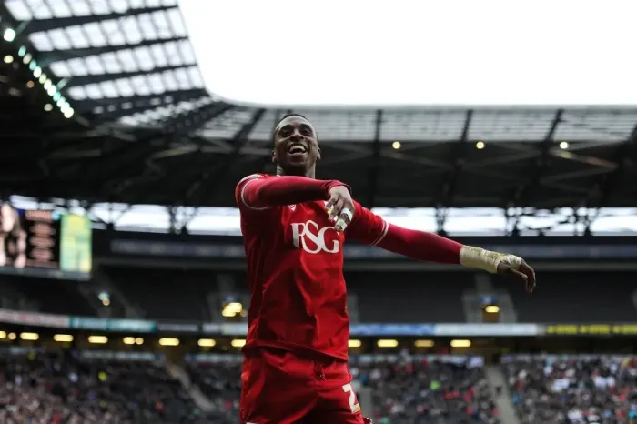 Framed Print : Jonathan Kodjia's Double Strike: Milton Keynes Dons vs. Bristol City, Sky Bet Championship 2015-2016 Framed Print : Jonathan Kodjia's Double Strike: Milton Keynes Dons vs. Bristol City, Sky Bet Championship 2015-2016