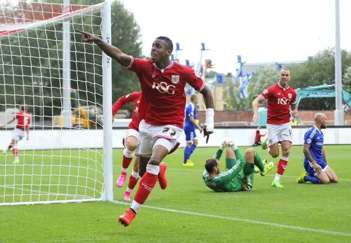 Framed Print : Jonathan Kodjia's Thrilling Goal Celebration: Bristol City vs. Brentford, Sky Bet Championship 2015