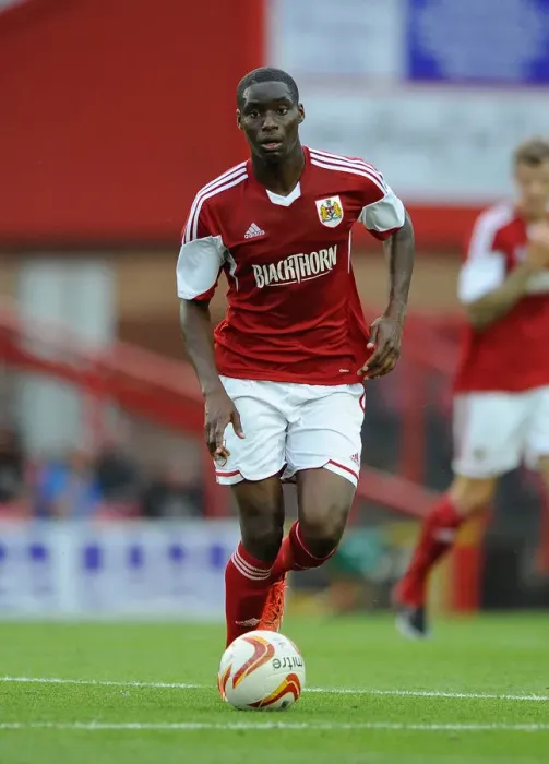 Framed Print : Jordan Wynter in Action: Bristol City vs. Reading Football Match