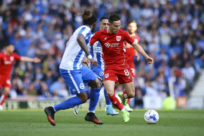 Framed Print : Josh Brownhill in Action: Brighton & Hove Albion vs. Bristol City, Sky Bet Championship (2017) Framed Print : Josh Brownhill in Action: Brighton & Hove Albion vs. Bristol City, Sky Bet Championship (2017)