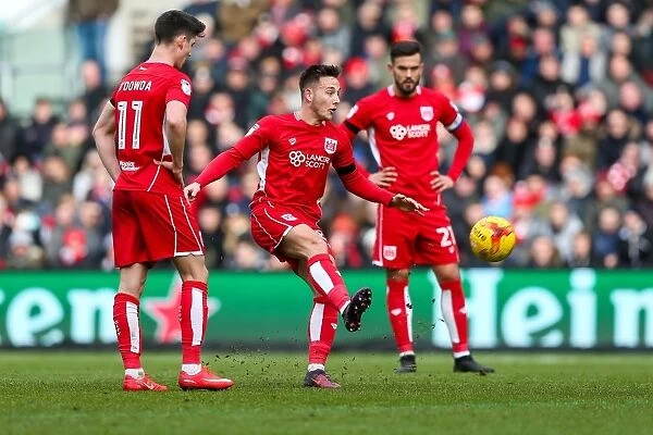 Josh Brownhill: In Action for Bristol City against Cardiff City, Sky Bet Championship