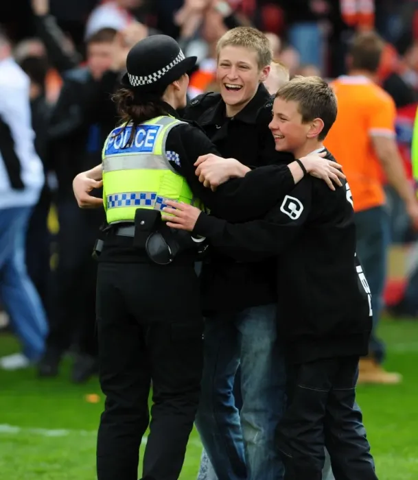 Framed Print : Jubilant Blackpool Fans and Police: Unforgettable Championship Victory Celebration - Blackpool v Bristol City (2010)