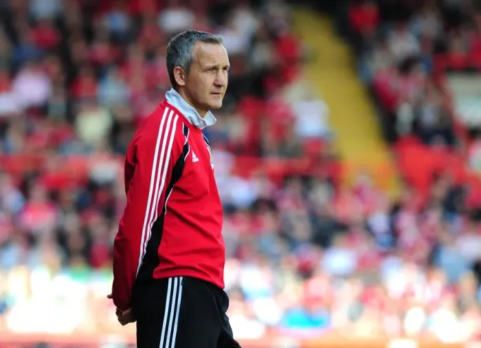 Framed Print : Keith Milen Leads Bristol City in Championship Showdown against Hull City at Ashton Gate, May 7, 2011