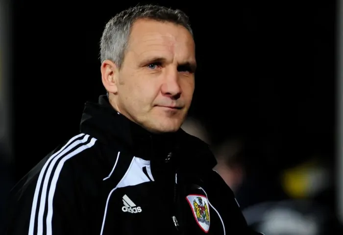 Framed Print : Keith Millen at Vicarage Road: Bristol City Manager Faces Watford in Championship Clash, 22nd February 2011