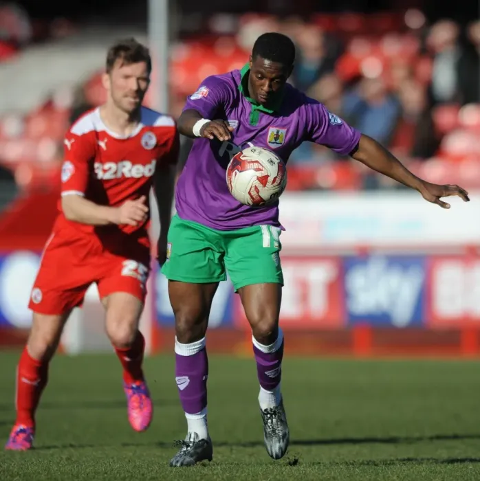Framed Print : Kieran Agard Thrills in Crawley Town vs. Bristol City Clash, March 2015 Framed Print : Kieran Agard Thrills in Crawley Town vs. Bristol City Clash, March 2015