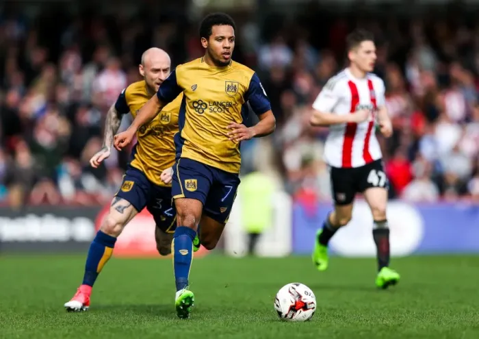 Framed Print : Korey Smith in Action: Brentford vs. Bristol City, Sky Bet EFL Championship (April 2017)