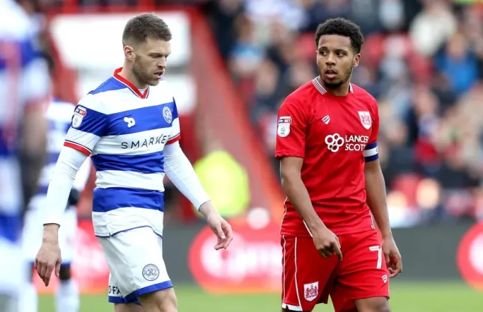 Framed Print : Korey Smith in Action: Bristol City vs. Queens Park Rangers, Sky Bet Championship, 2017 Framed Print : Korey Smith in Action: Bristol City vs. Queens Park Rangers, Sky Bet Championship, 2017