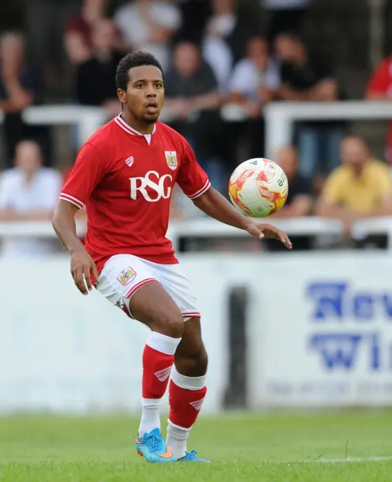 Framed Print : Korey Smith in Action: Bristol City vs Bath City, Twerton Park, 2015 Framed Print : Korey Smith in Action: Bristol City vs Bath City, Twerton Park, 2015