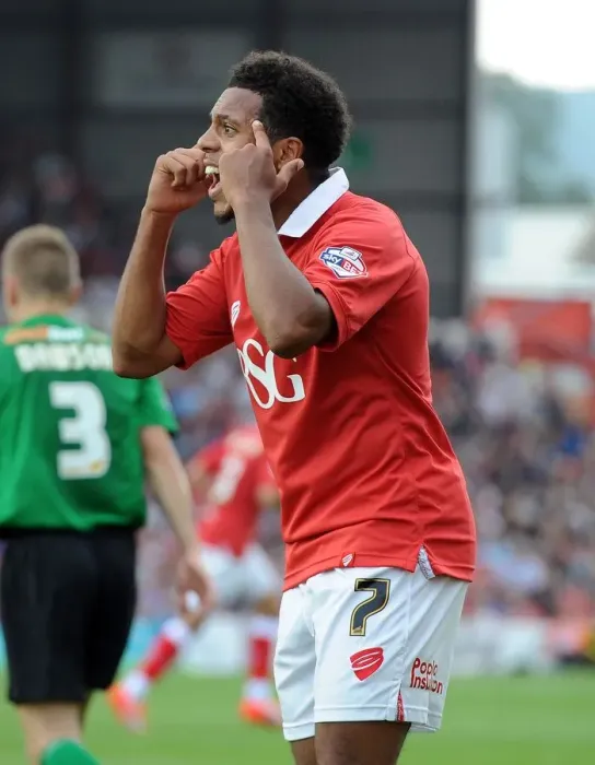 Framed Print : Korey Smith in Action: Bristol City vs Scunthorpe United, September 6, 2014