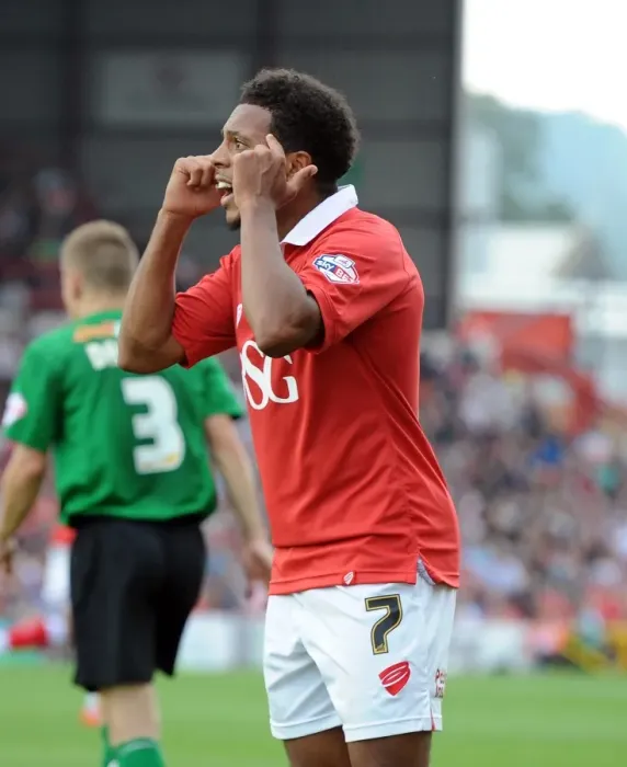 Framed Print : Korey Smith of Bristol City in Action against Scunthorpe United, Sky Bet League One, September 6, 2014