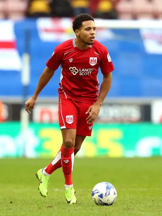 Framed Print : Korey Smith of Bristol City in Action against Wigan Athletic, Sky Bet Championship, 11 March 2017 Framed Print : Korey Smith of Bristol City in Action against Wigan Athletic, Sky Bet Championship, 11 March 2017