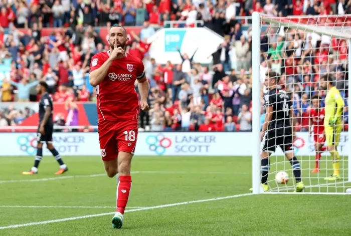 Framed Print : Last-Minute Drama: Aaron Wilbraham Scores Equalizer for Bristol City Against Derby County
