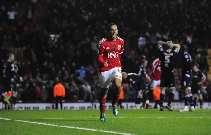 Framed Print : Last-Minute Drama: Nicky Maynard's Game-Winning Goal for Bristol City against Millwall in the Championship (03 / 01 / 2012) Framed Print : Last-Minute Drama: Nicky Maynard's Game-Winning Goal for Bristol City against Millwall in the Championship (03 / 01 / 2012)