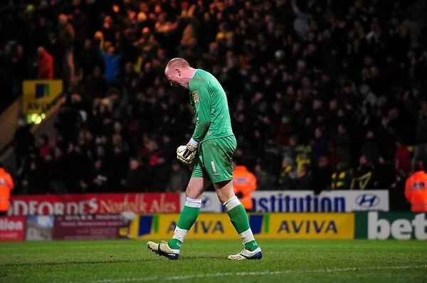 Last-Minute Drama: Norwich City's John Ruddy Celebrates Championship Win Against Bristol City (14 / 03 / 2011)