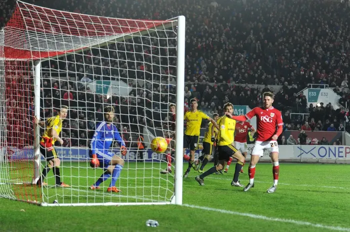 Framed Print : Last-Minute Drama: Wes Burns Scores the Thriller for Bristol City Against Middlesbrough