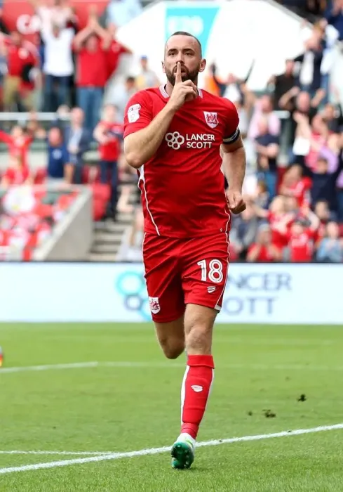 Framed Print : Last-Minute Drama: Wilbraham Scores Equalizer for Bristol City Against Derby County