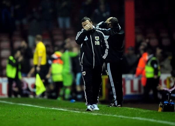 Last-Minute Heartbreak for McInnes and Bristol City: Devastating Photo of Distraught Manager