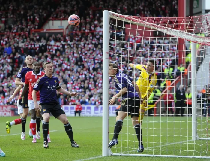Framed Print : Last-Minute Noble Save Prevents Bristol City Goal vs West Ham Framed Print : Last-Minute Noble Save Prevents Bristol City Goal vs West Ham