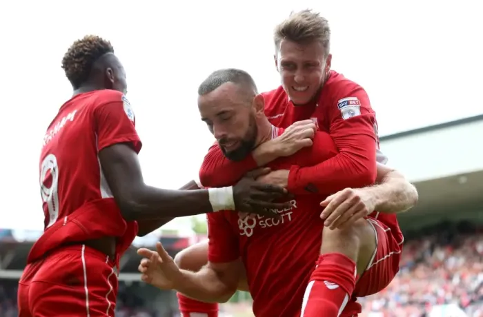 Framed Print : Last-Minute Thriller: Wilbraham Scores Dramatic Equalizer for Bristol City Against Derby County