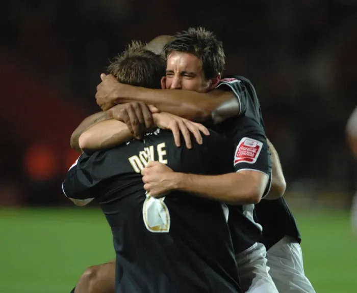 Framed Print : Lee Johnson celebrates with team mates david noble and marvin elliott Framed Print : Lee Johnson celebrates with team mates david noble and marvin elliott