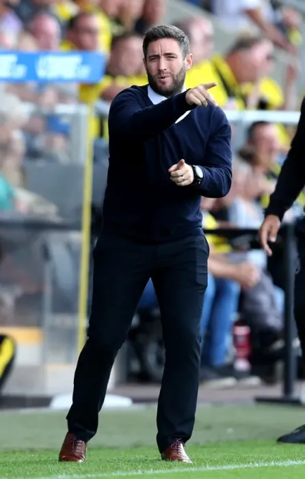 Framed Print : Lee Johnson Guides Bristol City at Pirelli Stadium