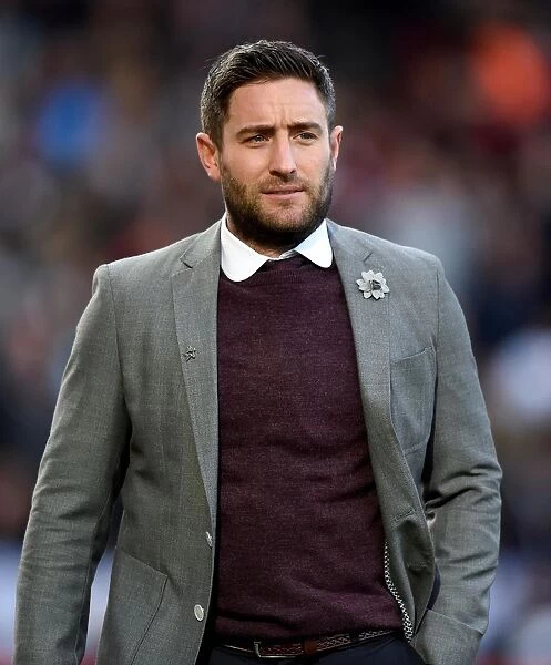 Lee Johnson: Leading the Charge for Bristol City at Ashton Gate, 2016 (Bristol City vs Derby County)