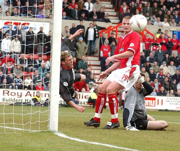 Lee Miller: Thrilling Moments with Bristol City FC (03-04)