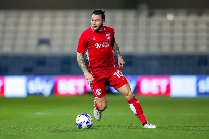 Framed Print : Lee Tomlin in Action: Bristol City vs. QPR, EFL Championship 2016 - The Thrilling Moment Framed Print : Lee Tomlin in Action: Bristol City vs. QPR, EFL Championship 2016 - The Thrilling Moment