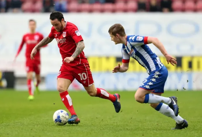 Framed Print : Lee Tomlin in Action: Wigan Athletic vs. Bristol City, Sky Bet Championship (March 11, 2017) Framed Print : Lee Tomlin in Action: Wigan Athletic vs. Bristol City, Sky Bet Championship (March 11, 2017)
