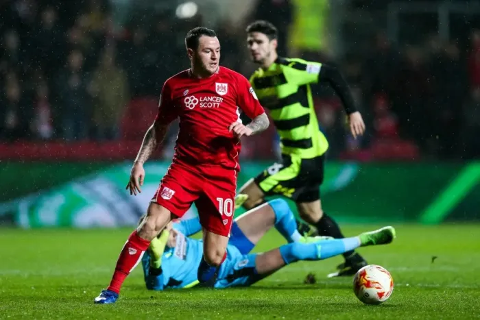 Framed Print : Lee Tomlin's Stunning 1-0 Goal for Bristol City vs Huddersfield Town Framed Print : Lee Tomlin's Stunning 1-0 Goal for Bristol City vs Huddersfield Town