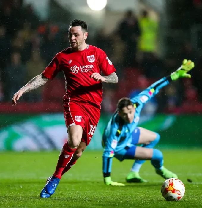 Framed Print : Lee Tomlin's Stunning Goal: Bristol City Takes Early Lead Against Huddersfield Town Framed Print : Lee Tomlin's Stunning Goal: Bristol City Takes Early Lead Against Huddersfield Town