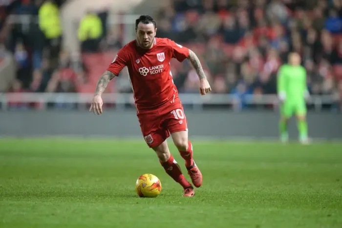 Framed Print : Lee Tomlin's Thrilling Performance: Bristol City vs Preston North End, Sky Bet Championship (December 17, 2016) Framed Print : Lee Tomlin's Thrilling Performance: Bristol City vs Preston North End, Sky Bet Championship (December 17, 2016)