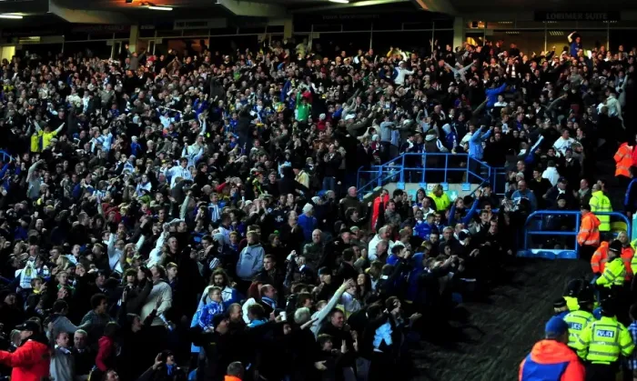 Framed Print : Leeds United Fans Celebrate Championship Victory Over Bristol City (13 / 11 / 2010)