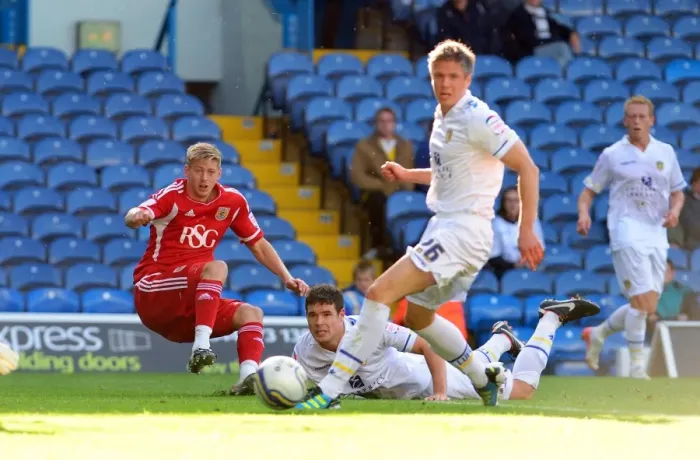 Framed Print : Leeds United vs. Bristol City: Jon Stead's Missed Opportunity in the 2011 League Cup Framed Print : Leeds United vs. Bristol City: Jon Stead's Missed Opportunity in the 2011 League Cup